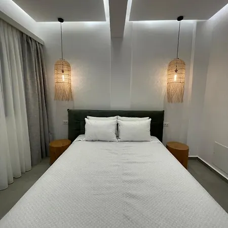 Galatia Hotel Firá