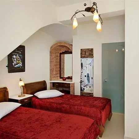 Hotel Galatia Firá